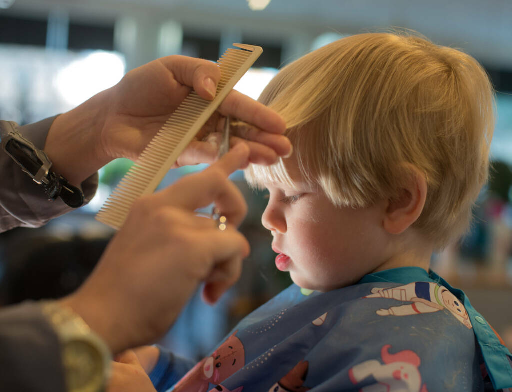 COUPE CHEVEUX ENFANT
